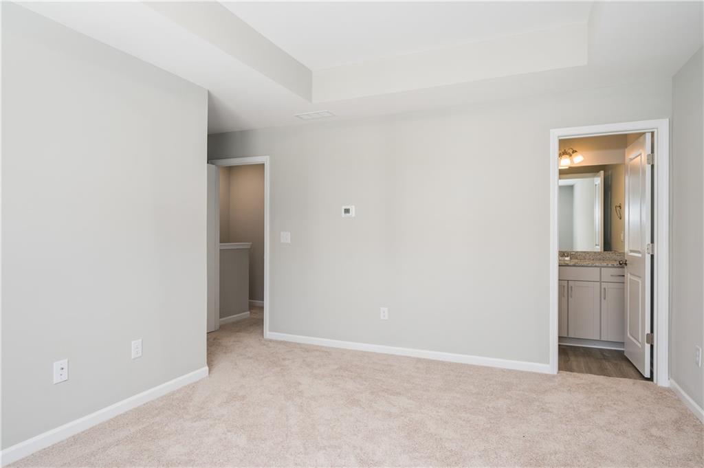 2826 Laurel Ridge Circle