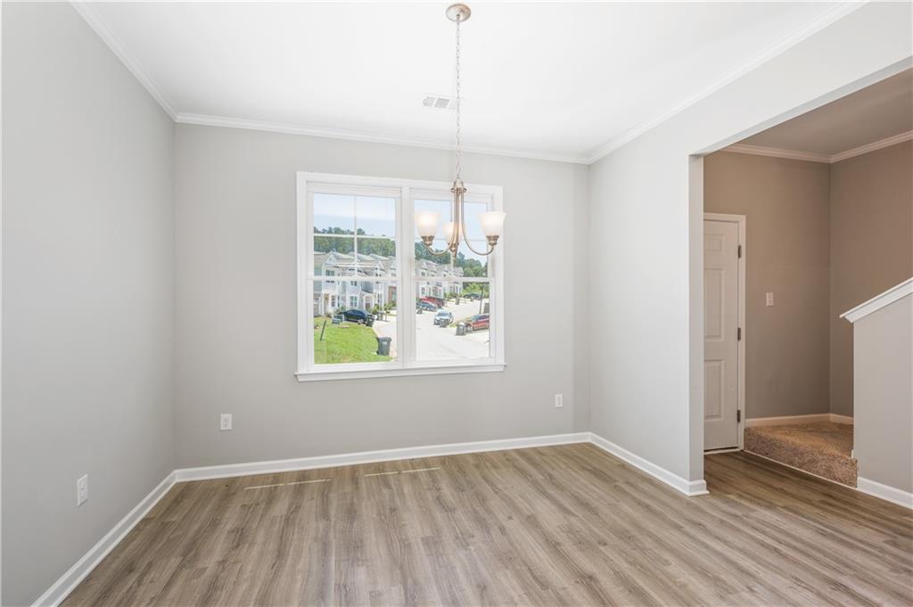 2826 Laurel Ridge Circle