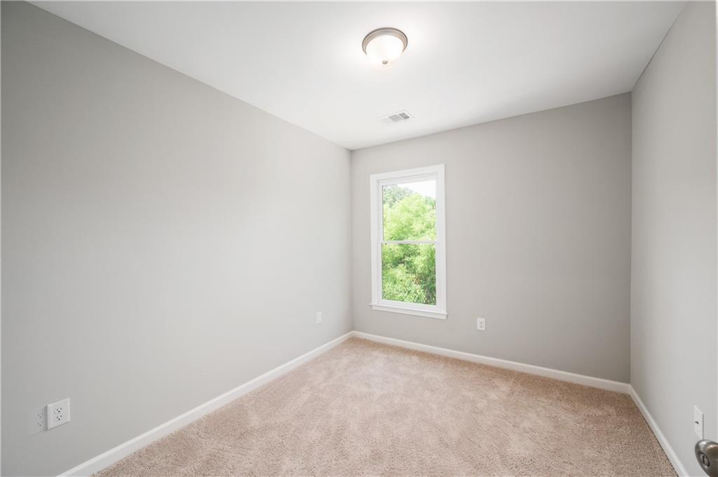 2826 Laurel Ridge Circle