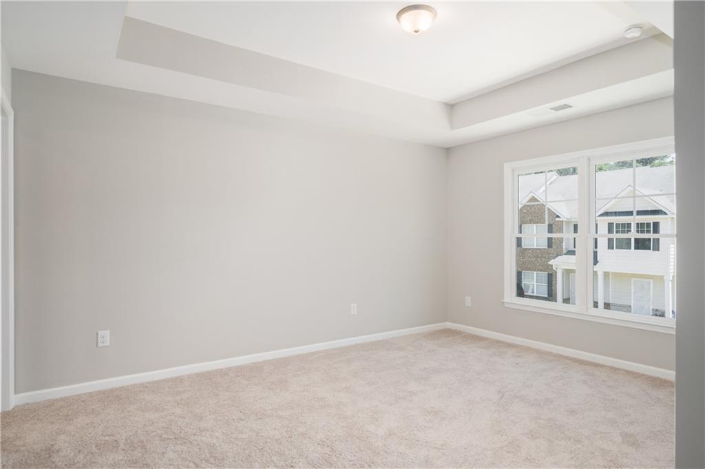 2826 Laurel Ridge Circle