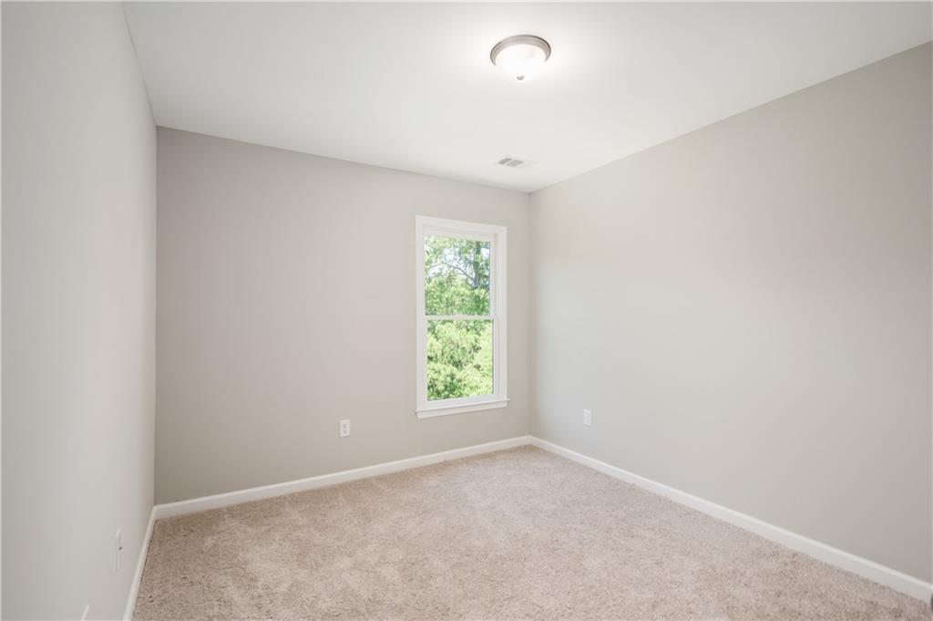 2826 Laurel Ridge Circle