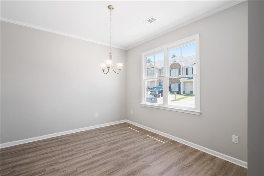 2826 Laurel Ridge Circle