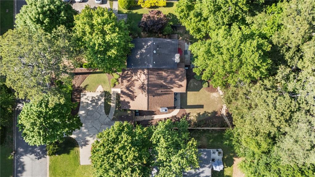 5025 Village Green Way