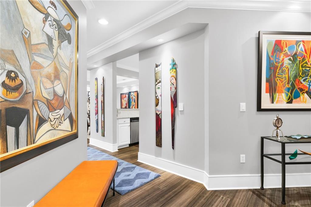 560 Dutch Valley Road NE Unit 403