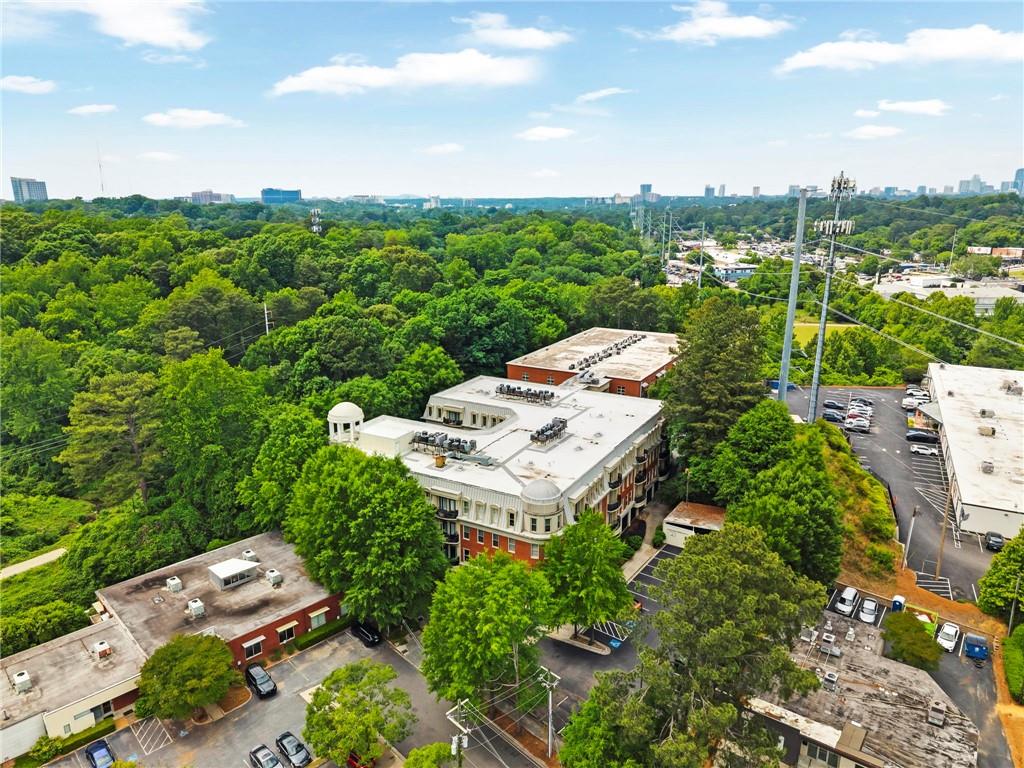 560 Dutch Valley Road NE Unit 403