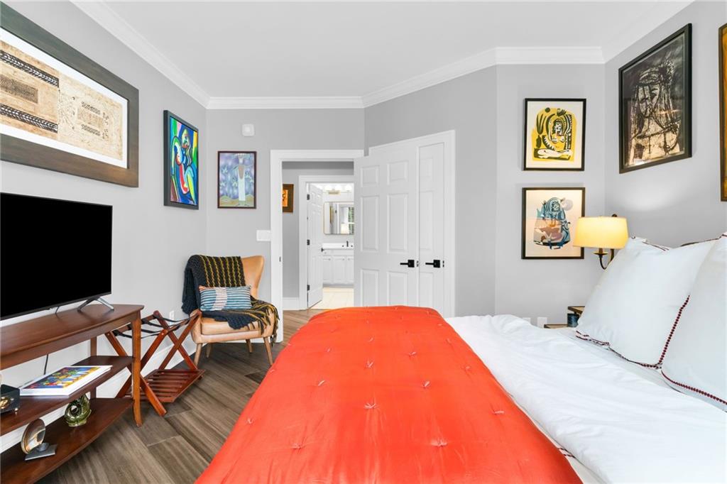 560 Dutch Valley Road NE Unit 403