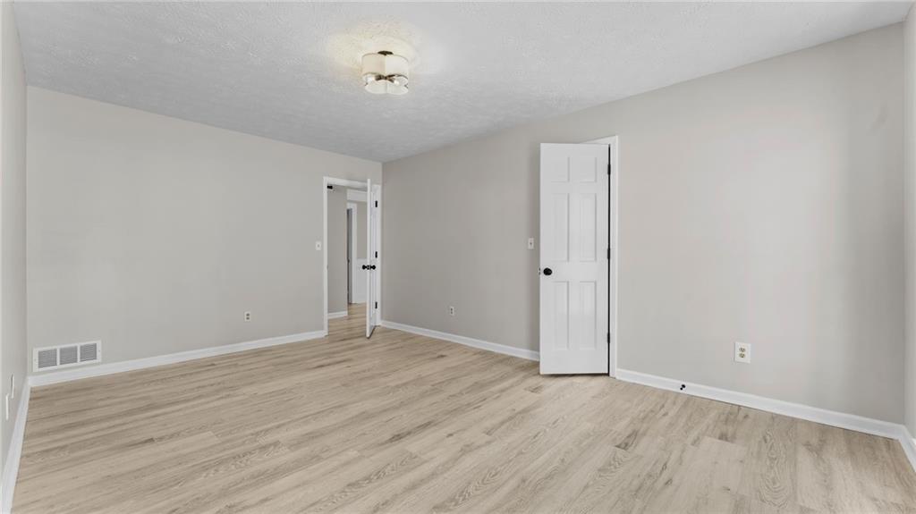 2302 Smokehouse Path