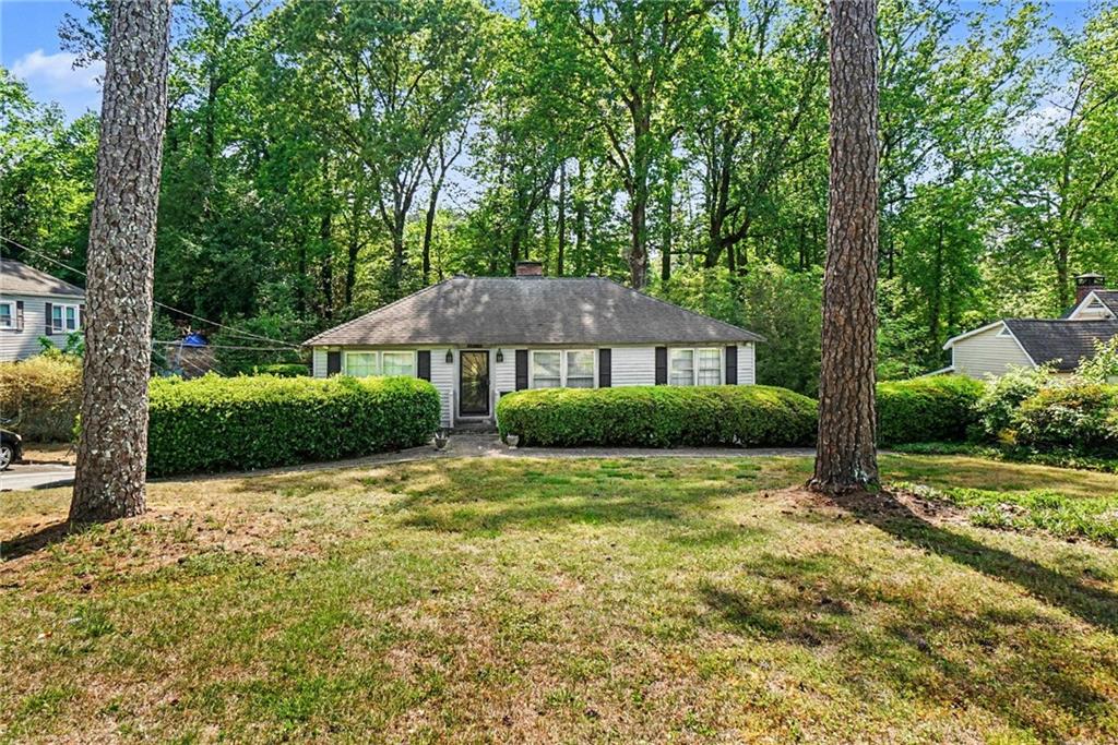2088 E Roxboro Road NE