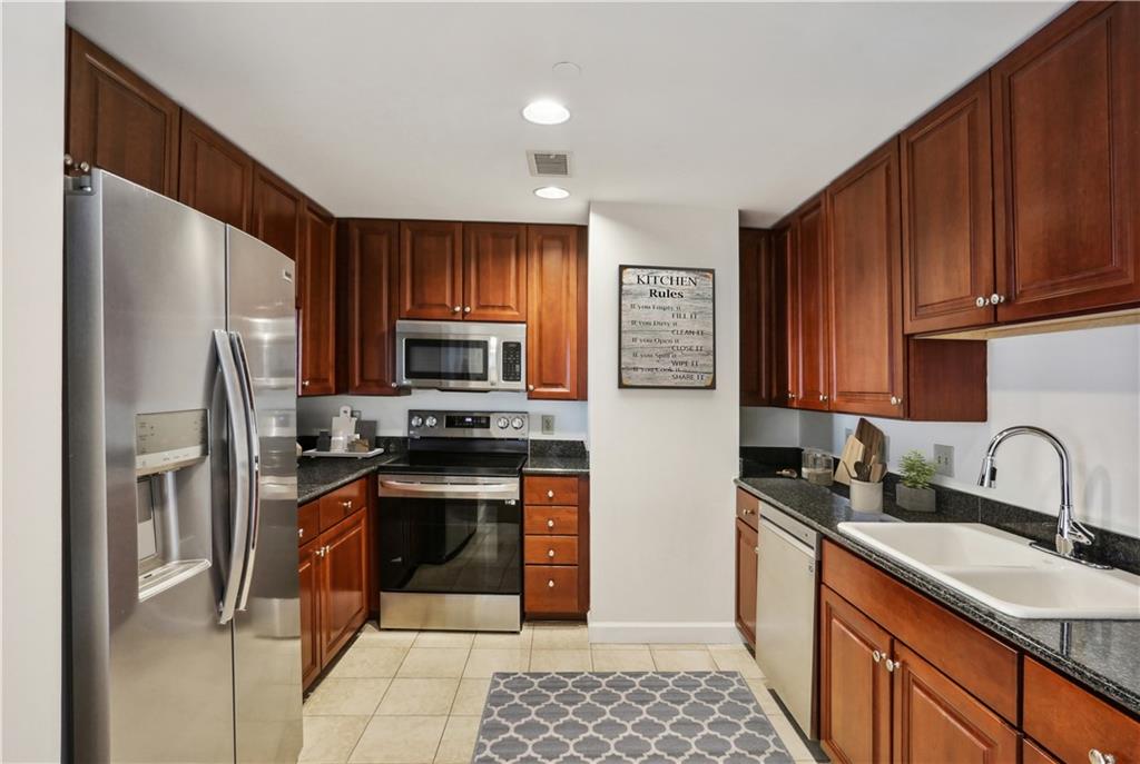195 14th Street NE Unit 2008
