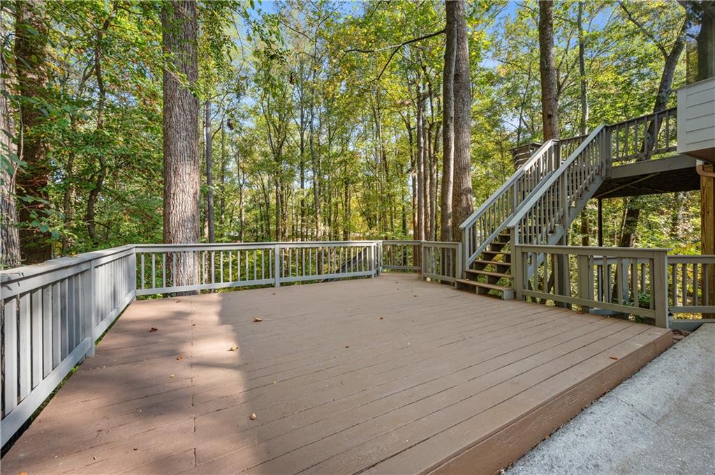 3467 Shawnee Trail SE
