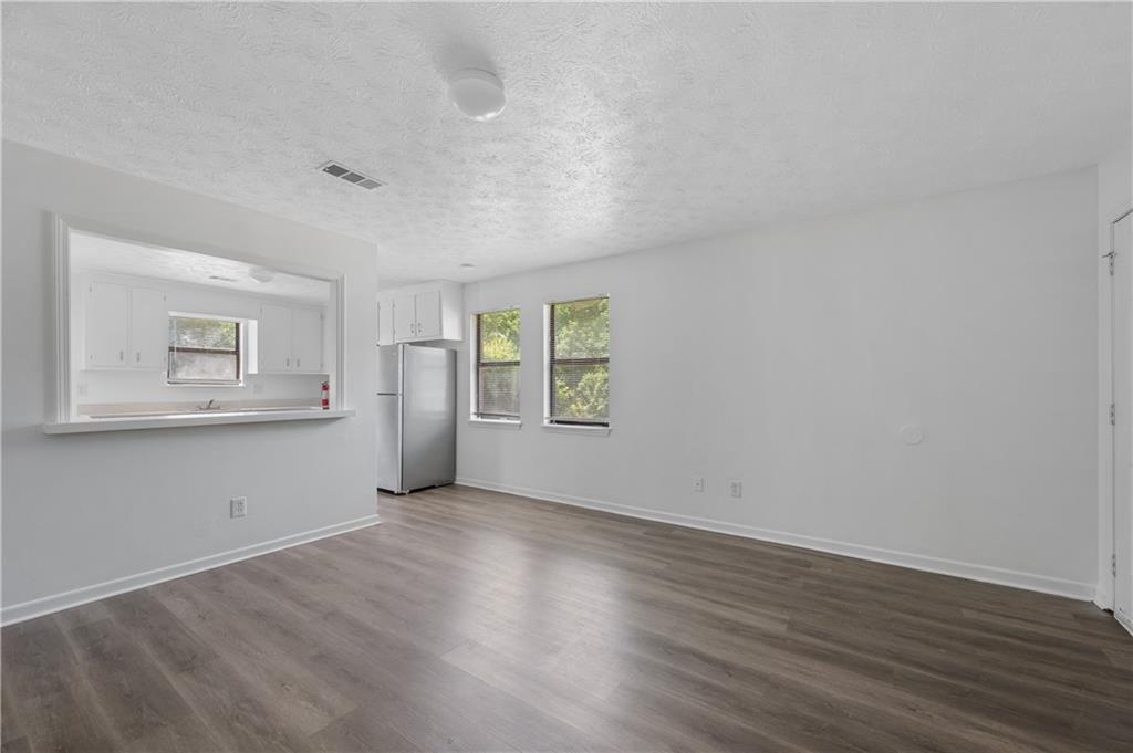 233 Tanglewood Drive Unit B