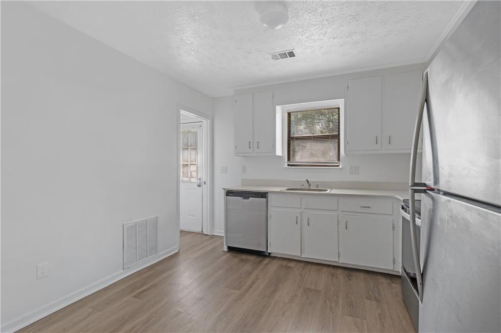 233 Tanglewood Drive Unit B