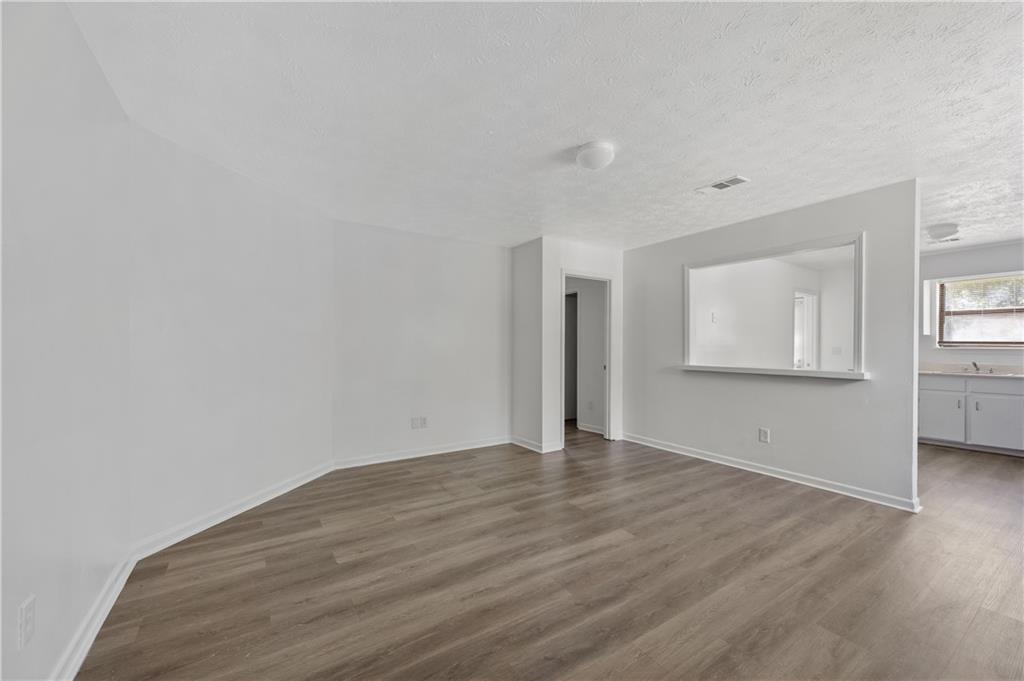 233 Tanglewood Drive Unit B