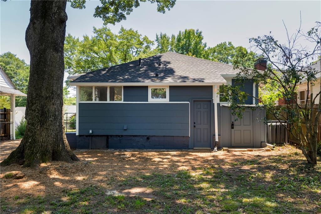 969 Katherwood Drive SW