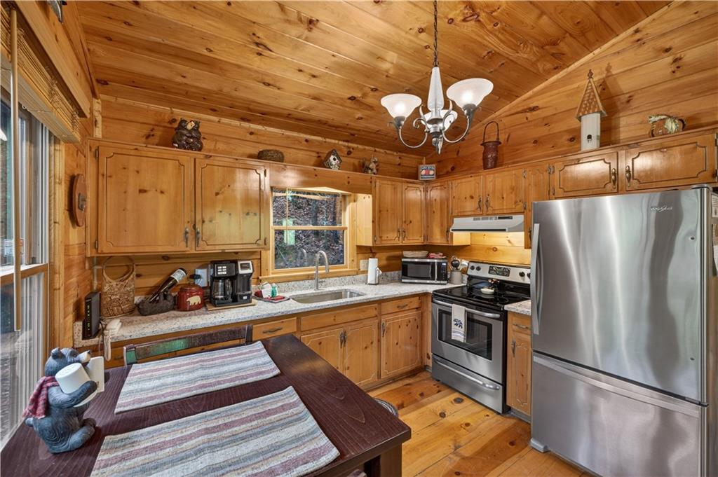 203 Mountain View Drive