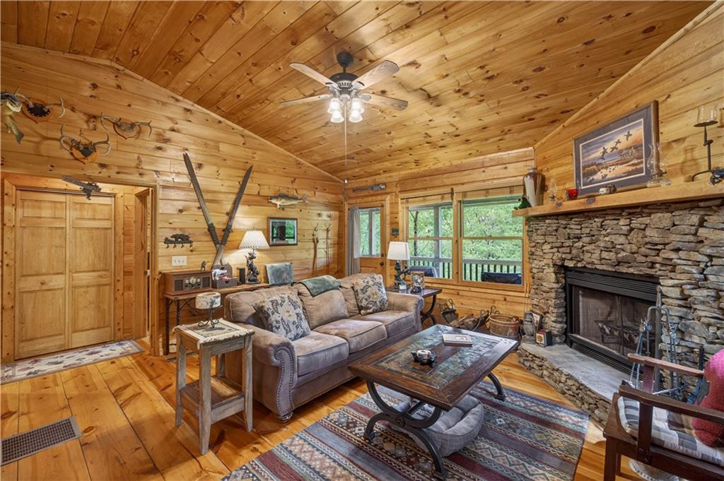 203 Mountain View Drive