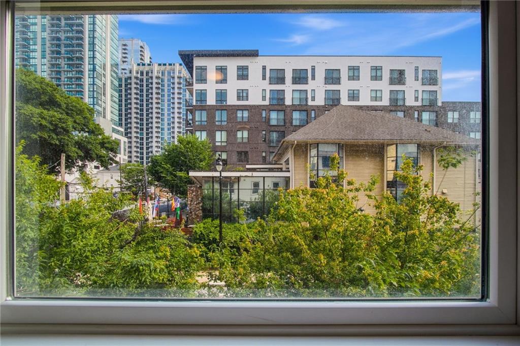 775 Juniper Street NE Unit 207
