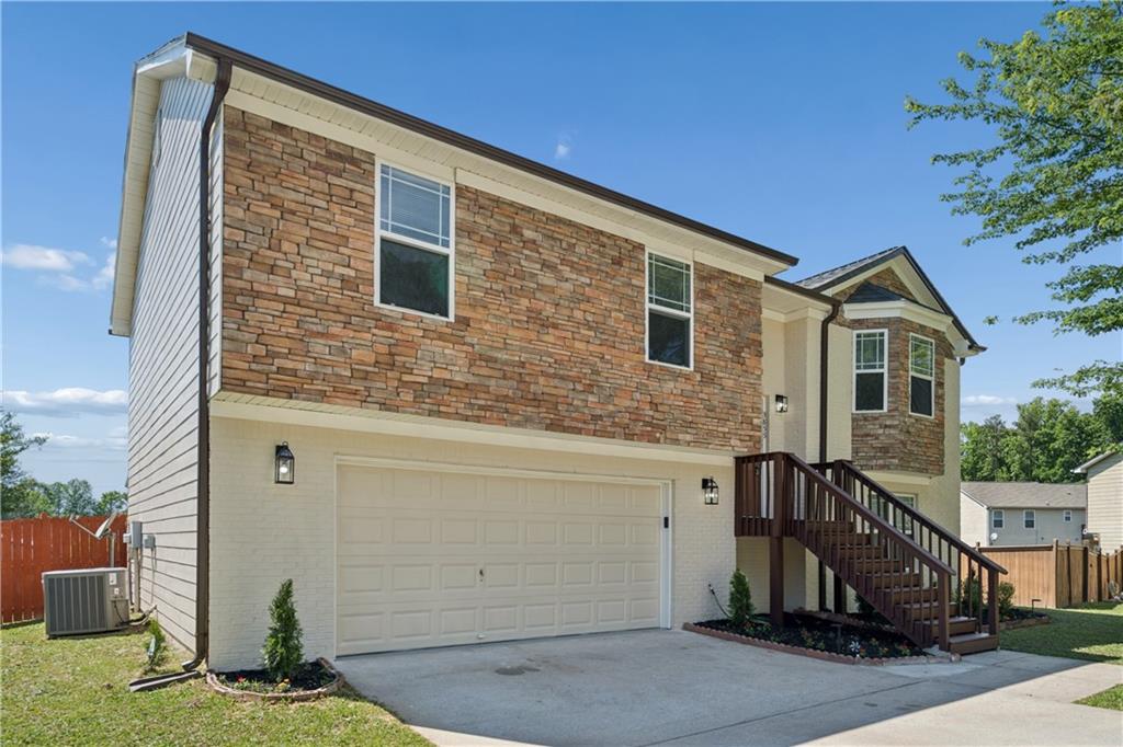 3855 Alderwoods Drive