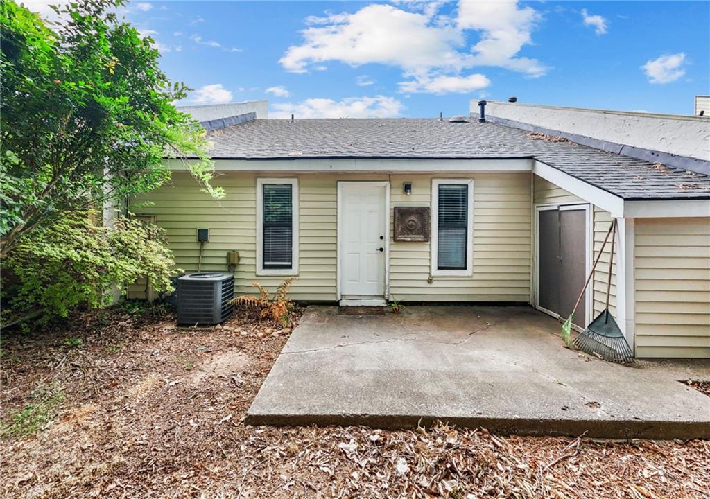 216 Goshen Lane