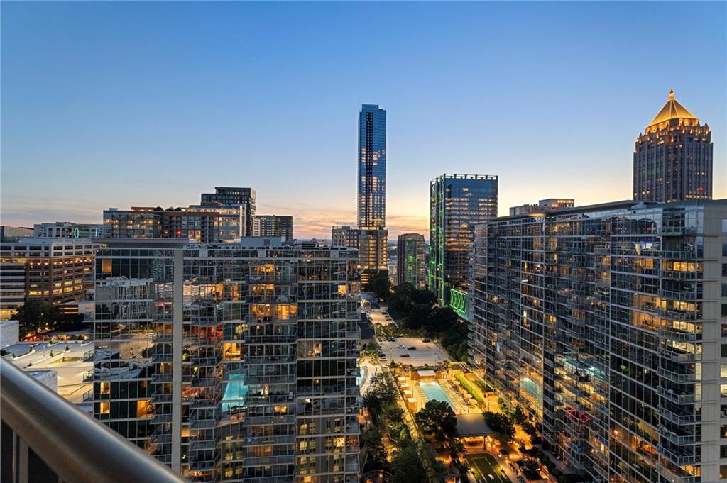 1080 Peachtree Street NE Unit 2111