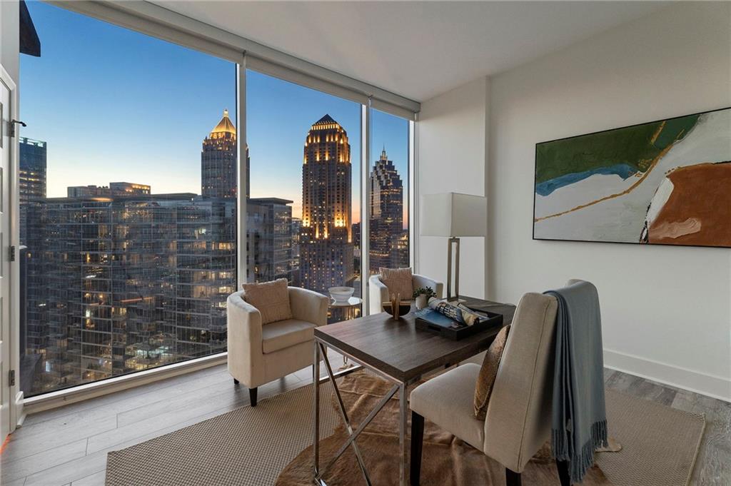 1080 Peachtree Street NE Unit 2111