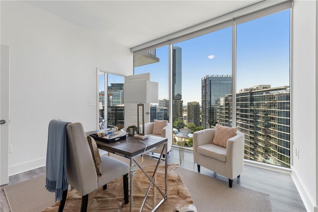 1080 Peachtree Street NE Unit 2111