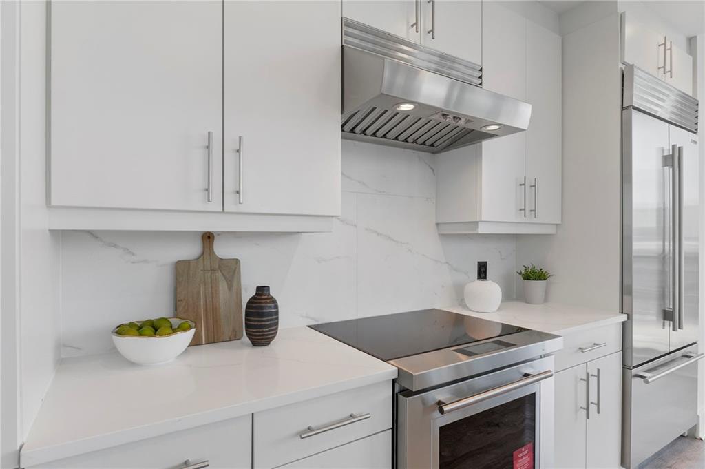 1080 Peachtree Street NE Unit 2111