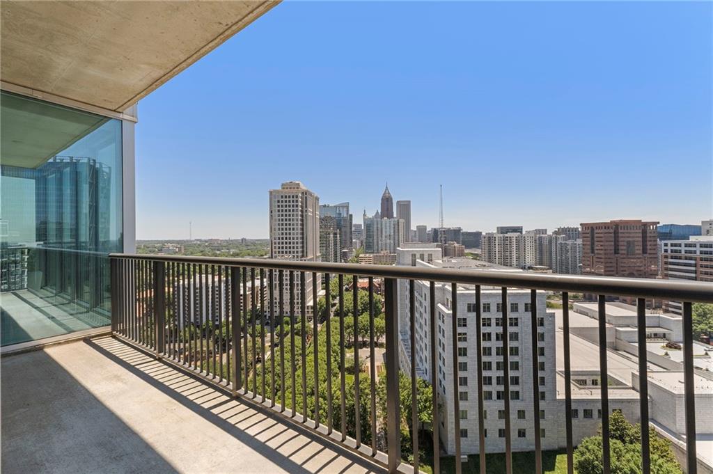 1080 Peachtree Street NE Unit 2111