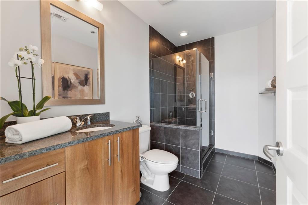 1080 Peachtree Street NE Unit 2111