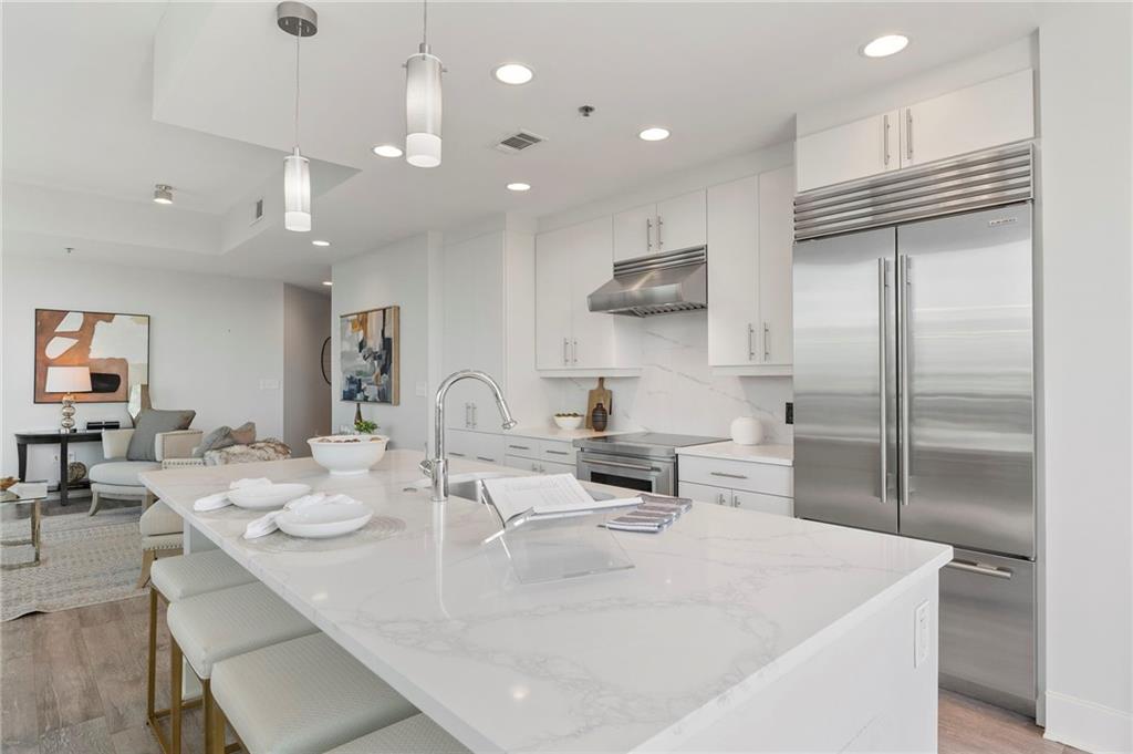 1080 Peachtree Street NE Unit 2111