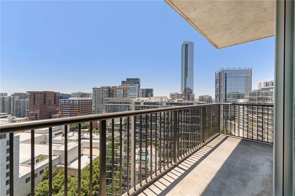 1080 Peachtree Street NE Unit 2111