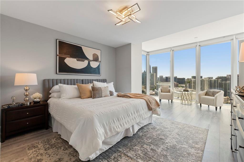 1080 Peachtree Street NE Unit 2111