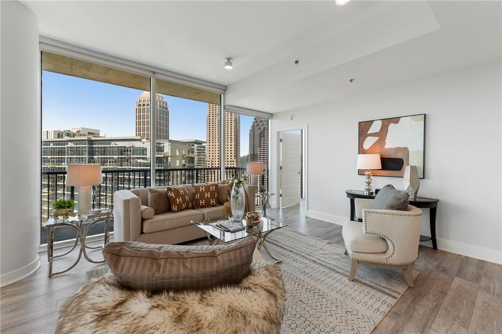 1080 Peachtree Street NE Unit 2111