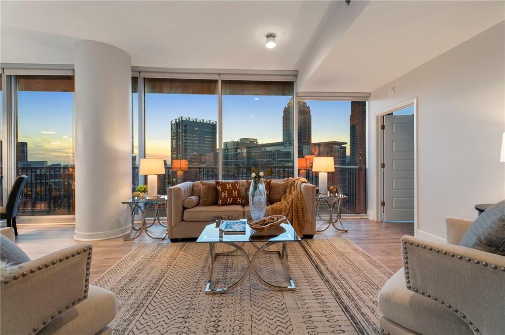 1080 Peachtree Street NE Unit 2111