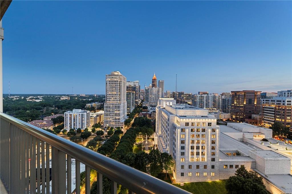 1080 Peachtree Street NE Unit 2111
