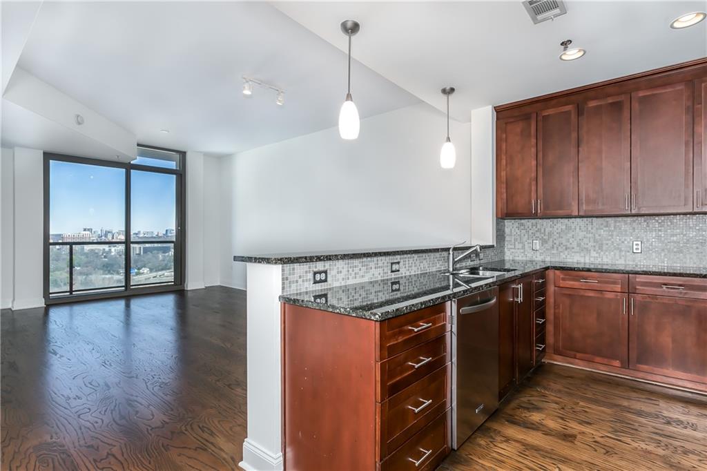 270 17th Street NW Unit 808