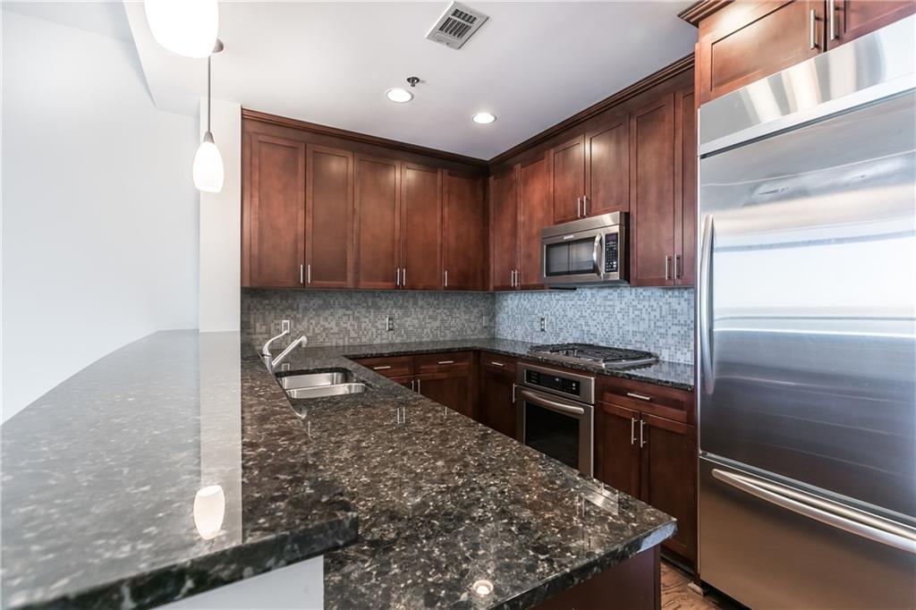 270 17th Street NW Unit 808