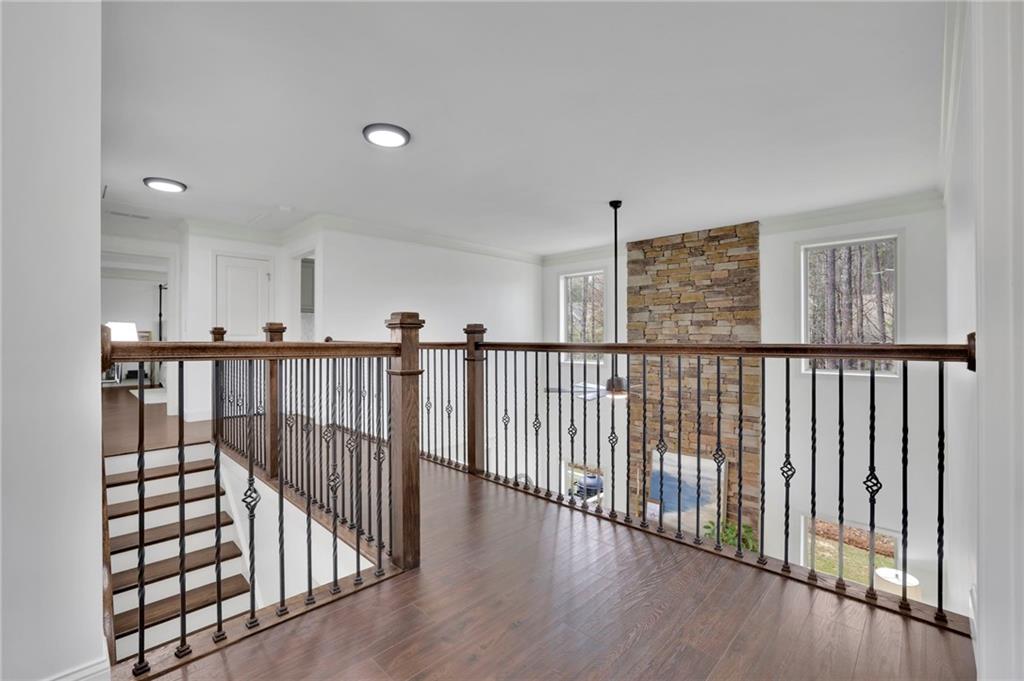 31 Lullwater Court