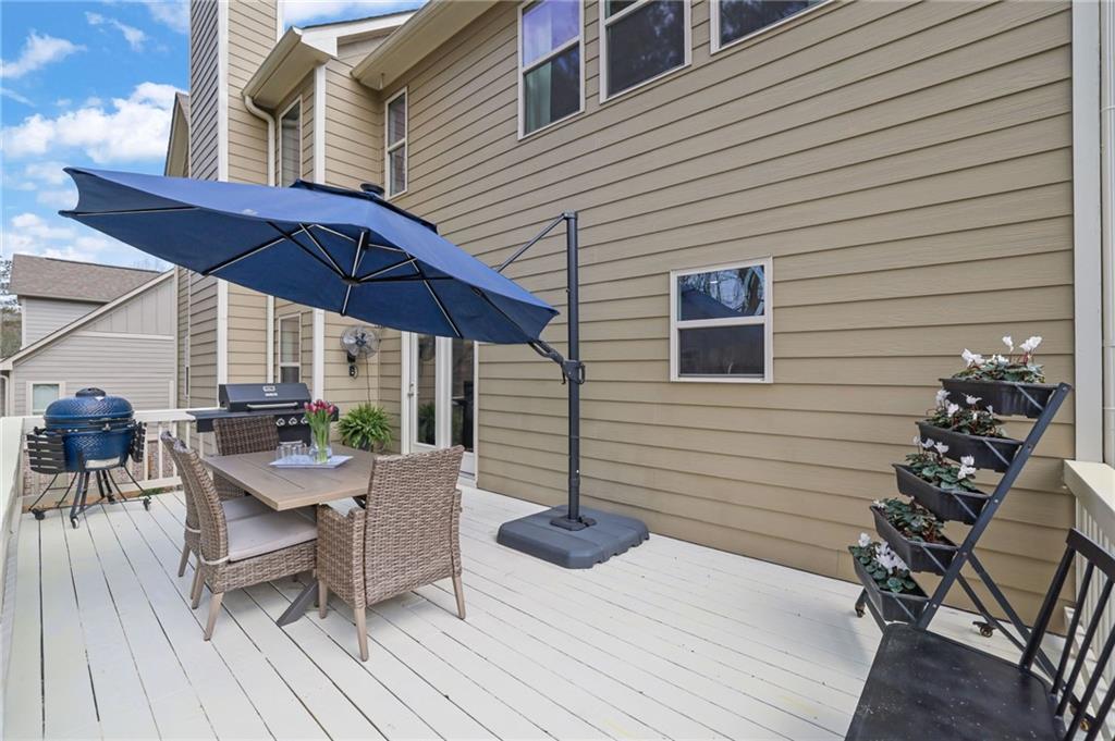 31 Lullwater Court
