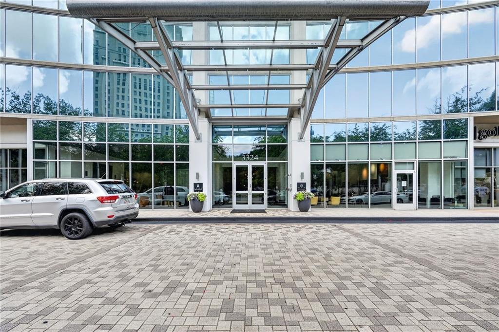 3324 Peachtree Road NE Unit 915