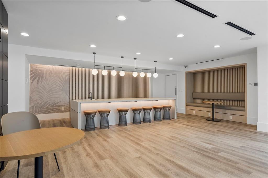 3324 Peachtree Road NE Unit 915