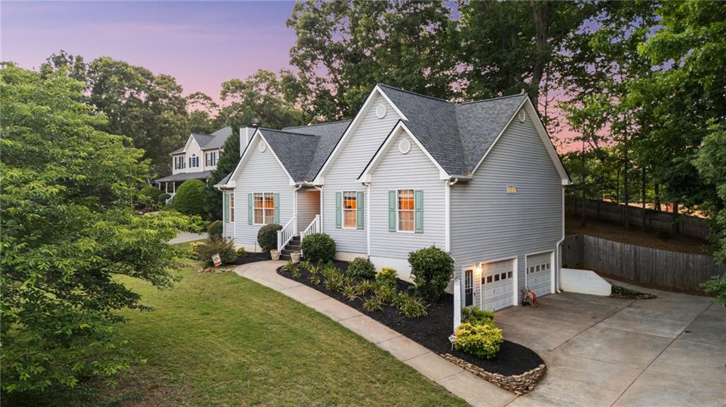 1086 Fieldstone Drive