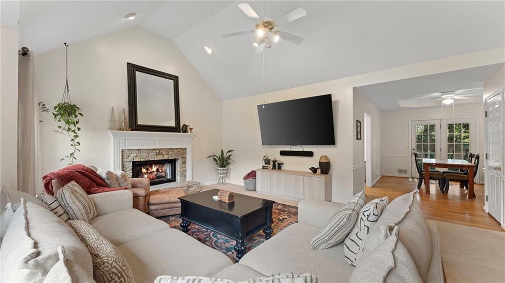 1086 Fieldstone Drive