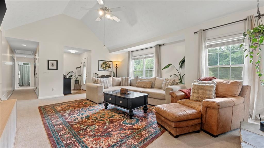 1086 Fieldstone Drive