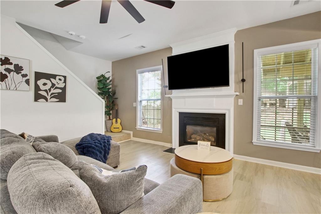 1084 Dunedin Trail