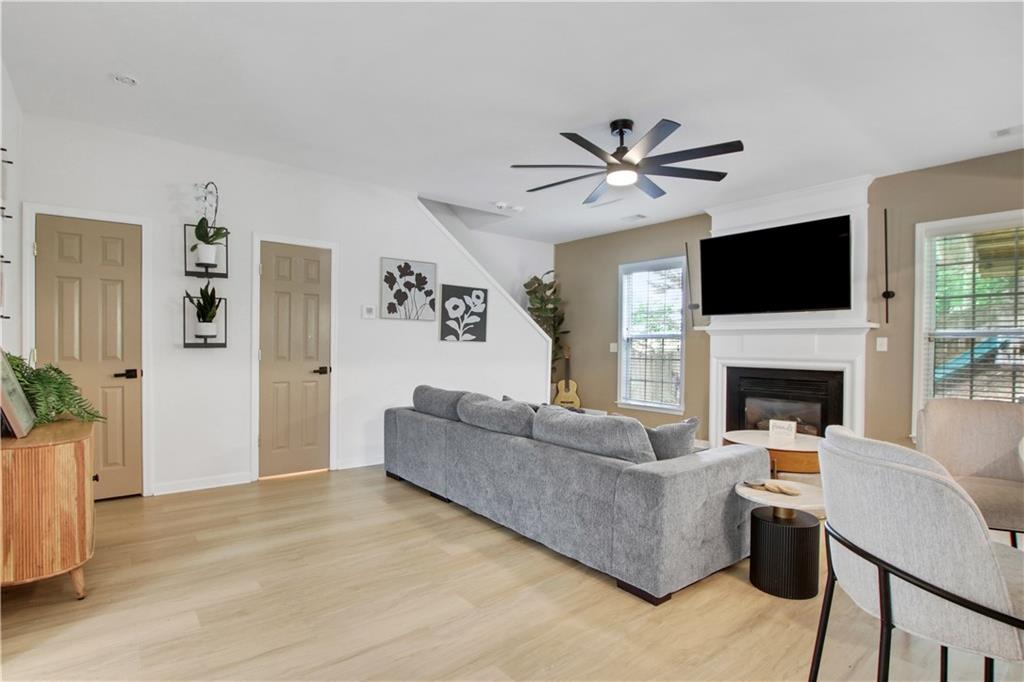 1084 Dunedin Trail