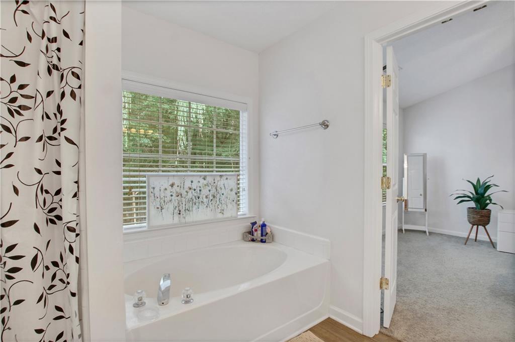 1084 Dunedin Trail