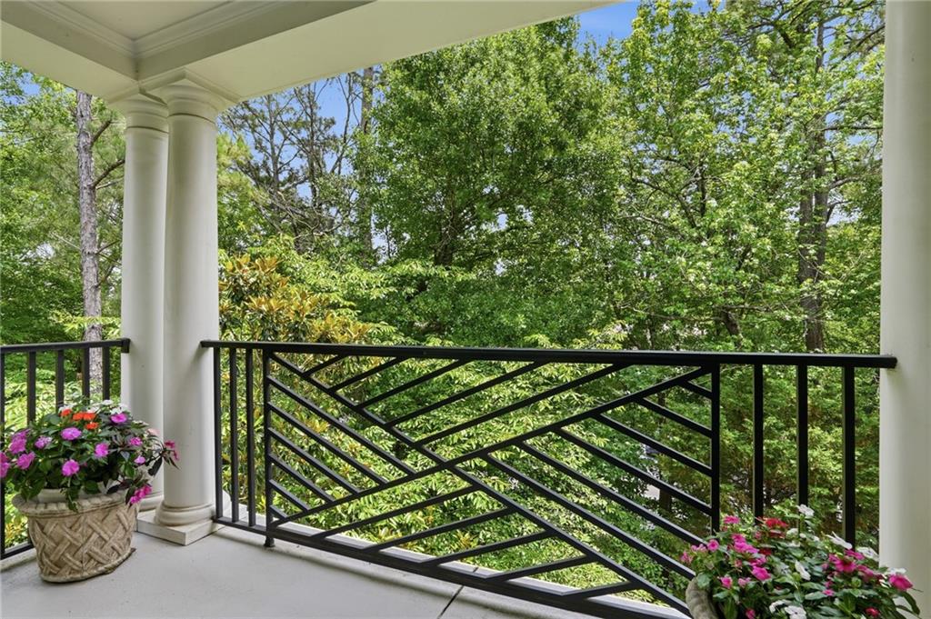 4850 Ivy Ridge Drive SE Unit 404