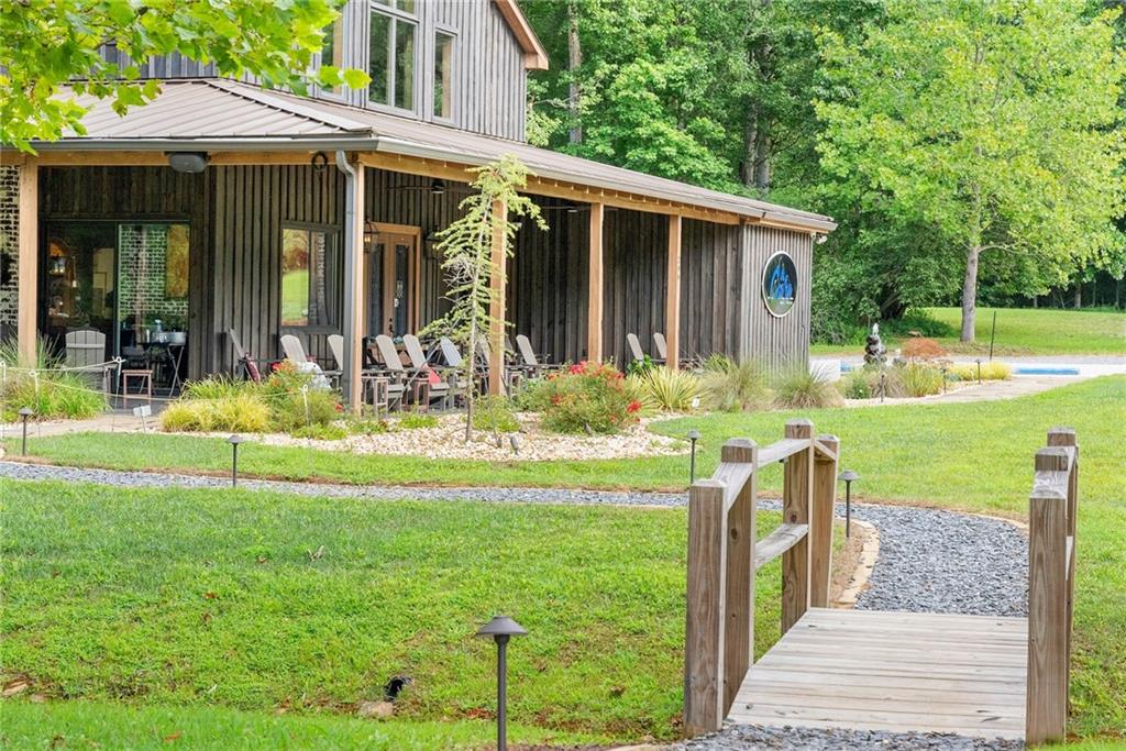 253 Happy Trails Way