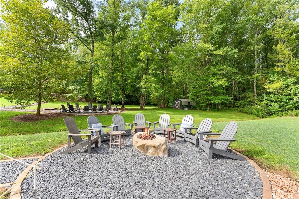 253 Happy Trails Way